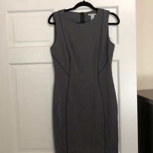 Dress with black detail
